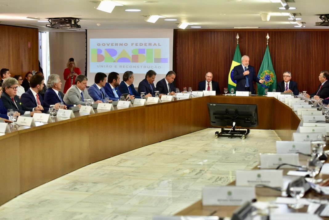 Governador Ronaldo Caiado durante primeiro encontro entre presidente Lula e os 27 governadores, realizado no Palácio do Planalto, em Brasília (Foto: Cristiano Borges)